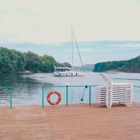 Hotel Yacht Club Mayak Dnistrivka Zewnętrze zdjęcie