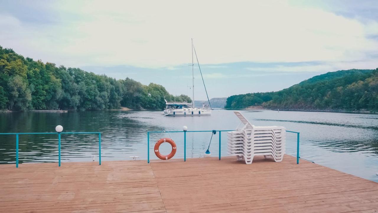 Hotel Yacht Club Mayak Dnistrivka Zewnętrze zdjęcie
