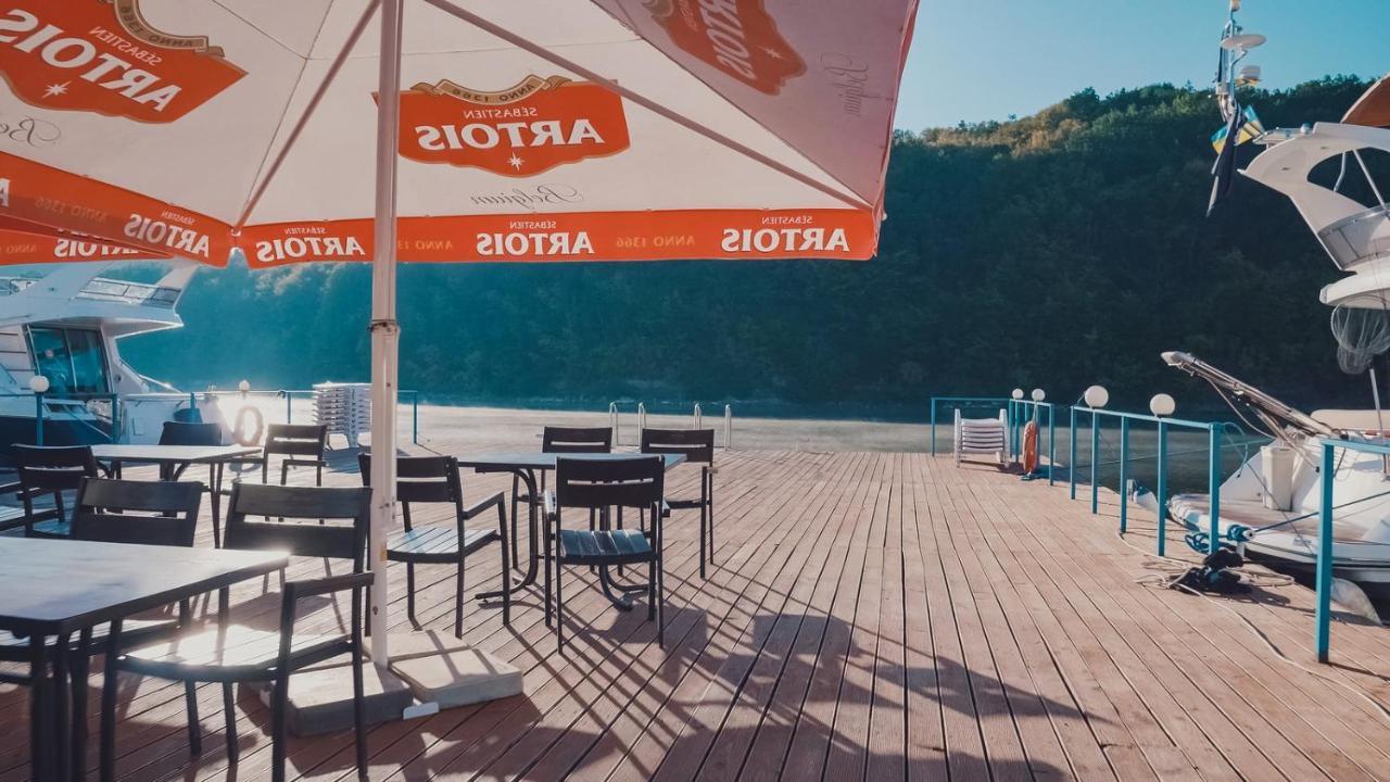 Hotel Yacht Club Mayak Dnistrivka Zewnętrze zdjęcie